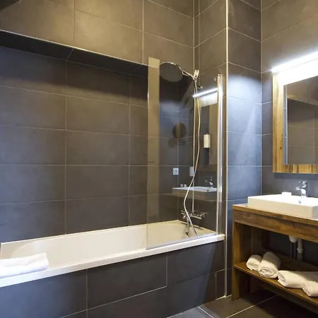Travelski Home Premium - Residence L'Eclose Alpe d'Huez Exterior photo